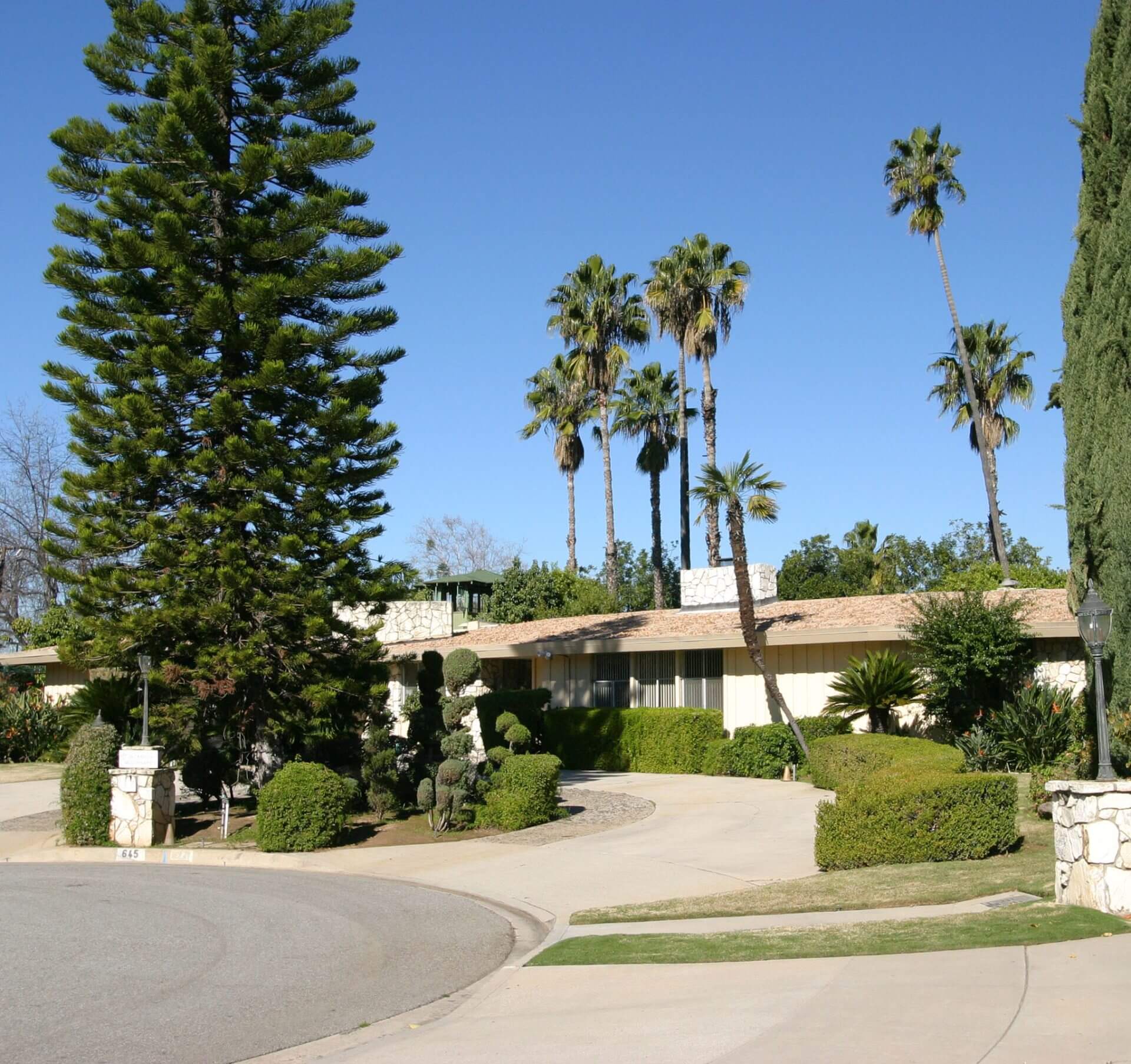 Covina Mission Center Resized
